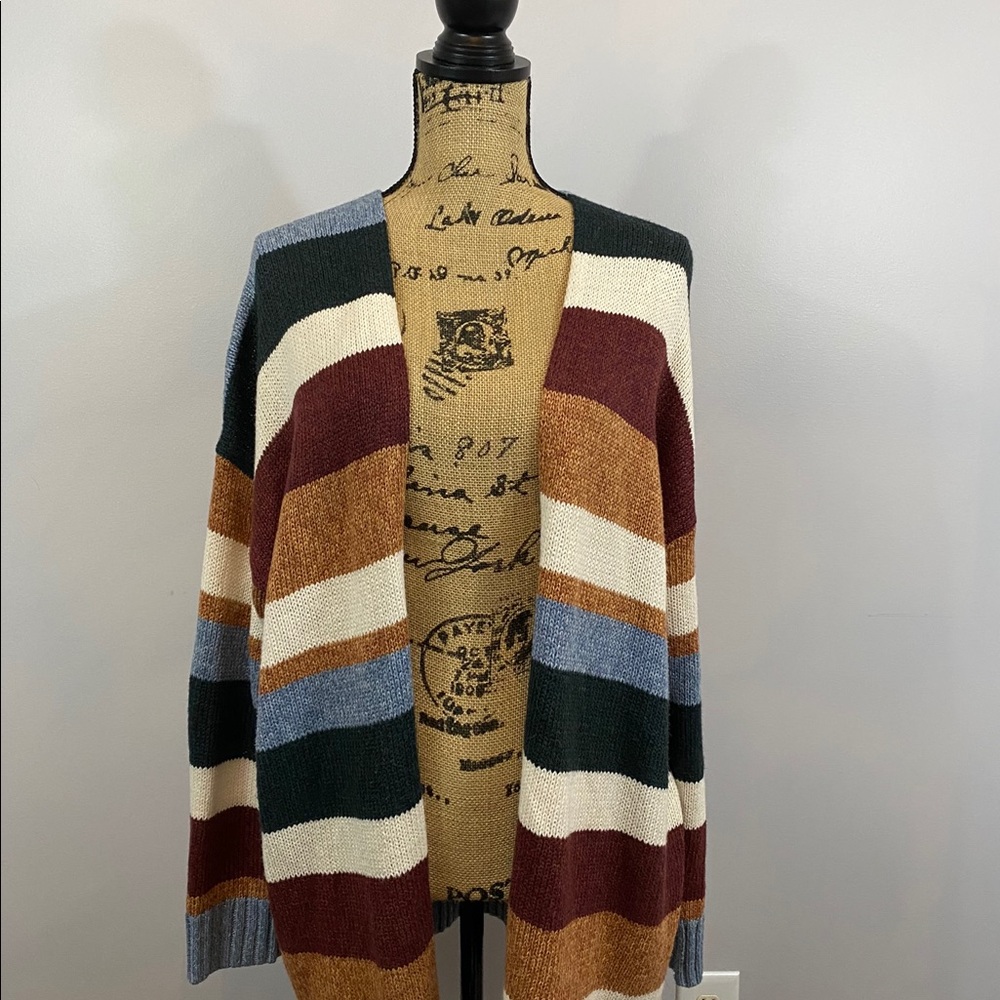 American eagle cardigan